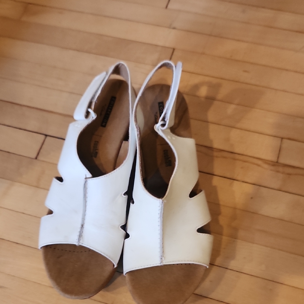 Clarks White and Tan Sandals for Women